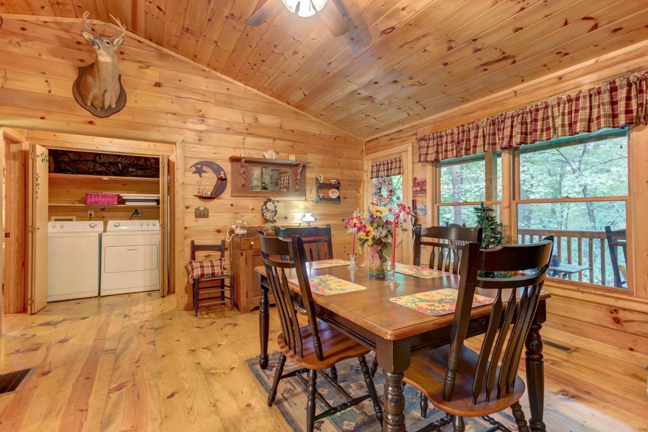 Lazy Bear Den - 2 Bed 1 Bath Vacation Home In Blue Ridge Kültér fotó